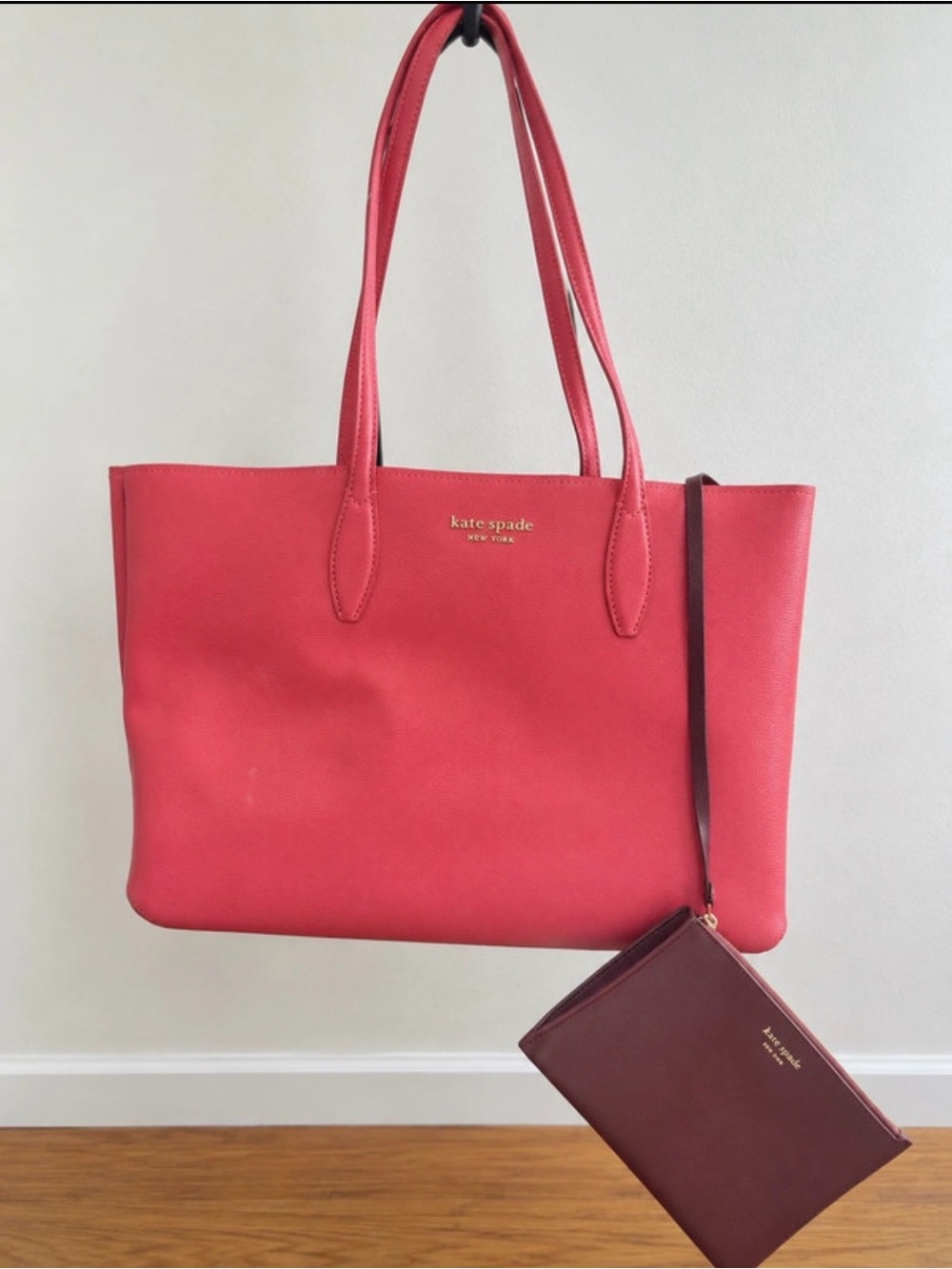 kate spade red tote with matching removable wristlet
